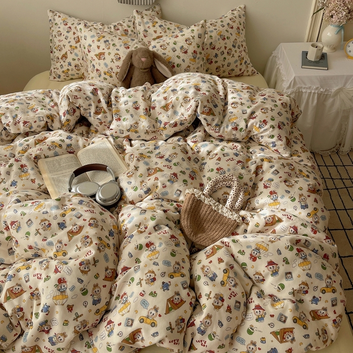 91家纺网 家纺一手货源 找家纺 六巷胡同 2025新款INS卡通A类全棉纯棉双层纱四件套学生季三件套 双层纱-布布旅行团