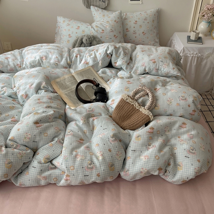 91家纺网 家纺一手货源 找家纺 六巷胡同 2025新款INS卡通A类全棉纯棉双层纱四件套学生季三件套 双层纱-修狗烘焙屋