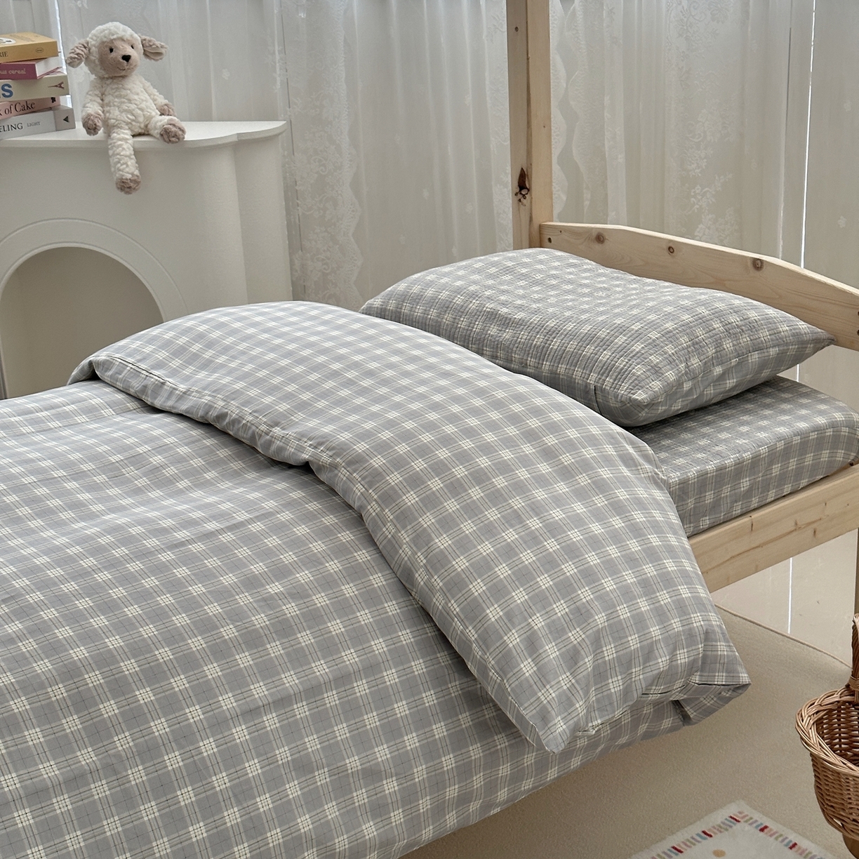 91家纺网 家纺一手货源 找家纺 佰织鑫家居 2025新款独家原创-学生季纯棉夹棉床笠三件套 灰格