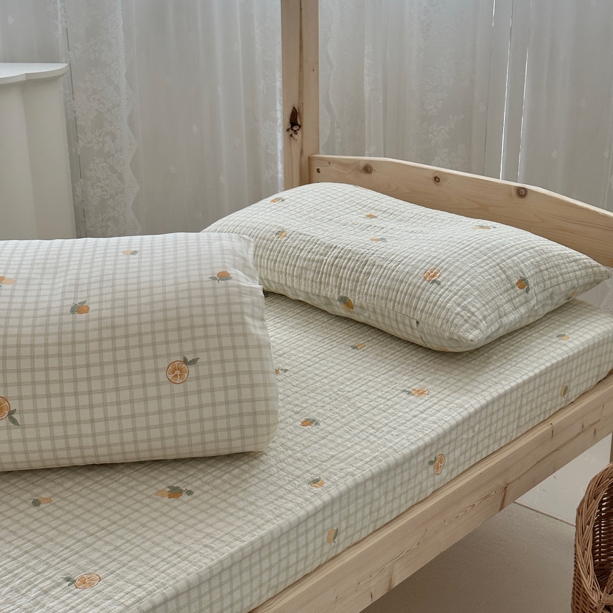 91家纺网 家纺一手货源 找家纺 佰织鑫家居 2025新款独家原创-学生季纯棉夹棉床笠三件套 甜橙