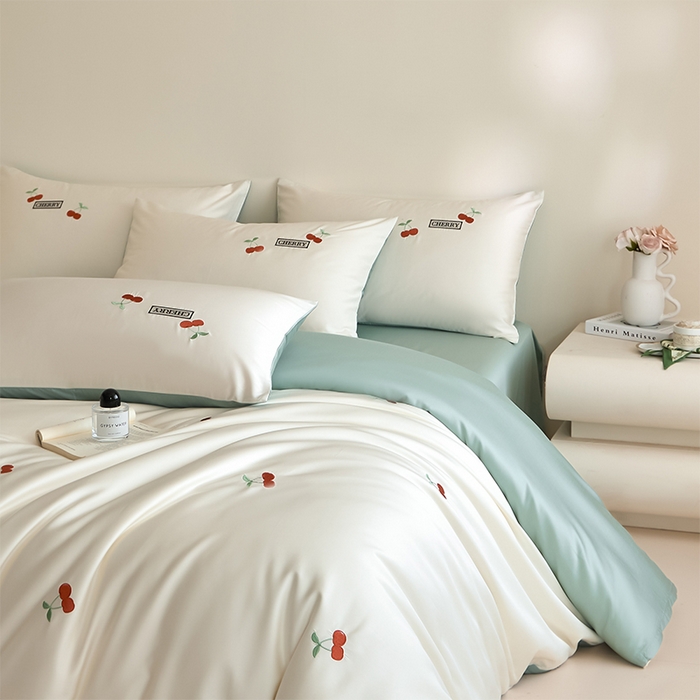 91家纺网 家纺一手货源 找家纺 618家纺 2025新款全棉60S100支纯棉长绒棉四件套-樱桃 樱桃蓝
