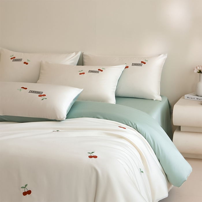 91家纺网 家纺一手货源 找家纺 618家纺 2025新款全棉60S100支纯棉长绒棉四件套-樱桃 樱桃蓝