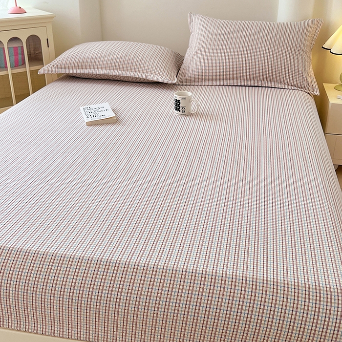 91家纺网 家纺一手货源 找家纺 梦舒羽 2025新款双层纱格子床笠防滑床罩床垫保护套榻榻米宿舍三件套 常规款-魅力蓝咖