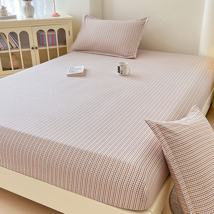 91家纺网 家纺一手货源 找家纺 梦舒羽 2025新款双层纱格子床笠防滑床罩床垫保护套榻榻米宿舍三件套 常规款-魅力蓝咖