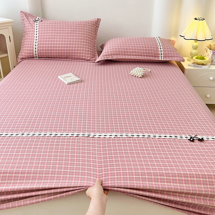 91家纺网 家纺一手货源 找家纺 （总）梦舒羽 2025新款双层纱格子花边床笠防滑蕾丝床罩床垫保护套榻榻米宿舍三件套