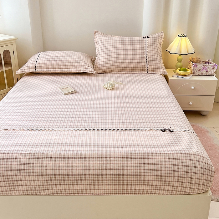 91家纺网 家纺一手货源 找家纺 梦舒羽 2025新款双层纱格子花边床笠防滑蕾丝床罩床垫保护套榻榻米宿舍三件套 花边款-可可咖格