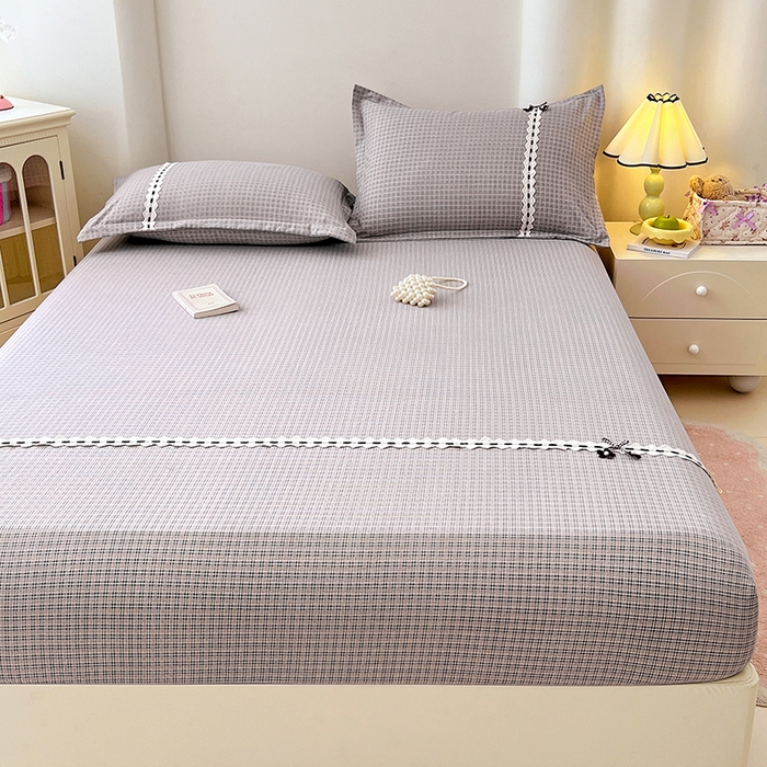 91家纺网 家纺一手货源 找家纺 梦舒羽 2025新款双层纱格子花边床笠防滑蕾丝床罩床垫保护套榻榻米宿舍三件套 花边款-明古灰格