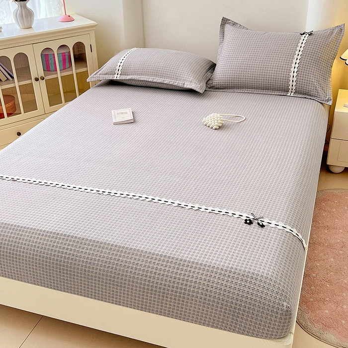 91家纺网 家纺一手货源 找家纺 梦舒羽 2025新款双层纱格子花边床笠防滑蕾丝床罩床垫保护套榻榻米宿舍三件套 花边款-明古灰格