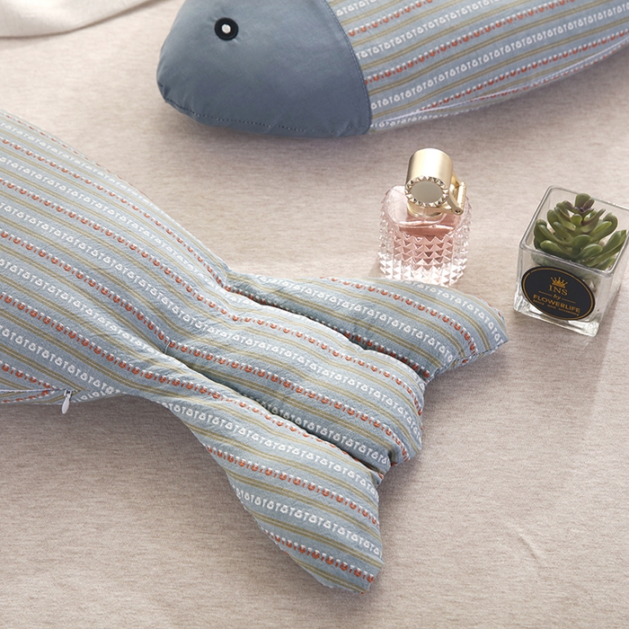 91家纺网 家纺一手货源 找家纺 明星枕业 2025新款全棉纯棉水洗棉年年有鱼荞麦壳枕头 枕头枕芯 年年有鱼-蓝色 30x60+-2cm/只