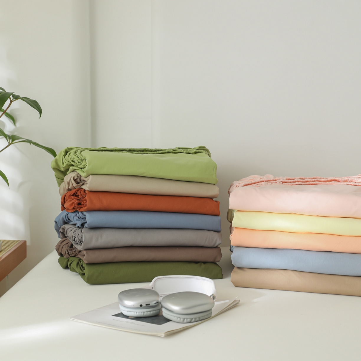 91家纺网 家纺一手货源 找家纺 眠博士 2025新款轻奢简约40s全棉纯棉纯色单床笠 床笠单件 组合图仅供展示