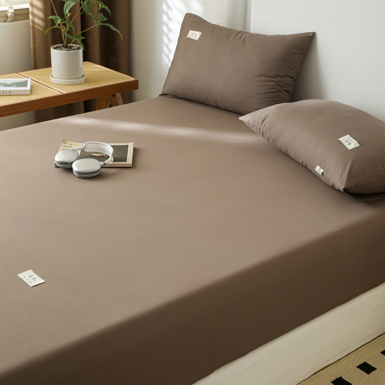 91家纺网 家纺一手货源 找家纺 眠博士 2025新款轻奢简约40s全棉纯棉纯色单床笠 床笠单件 床笠-春泥