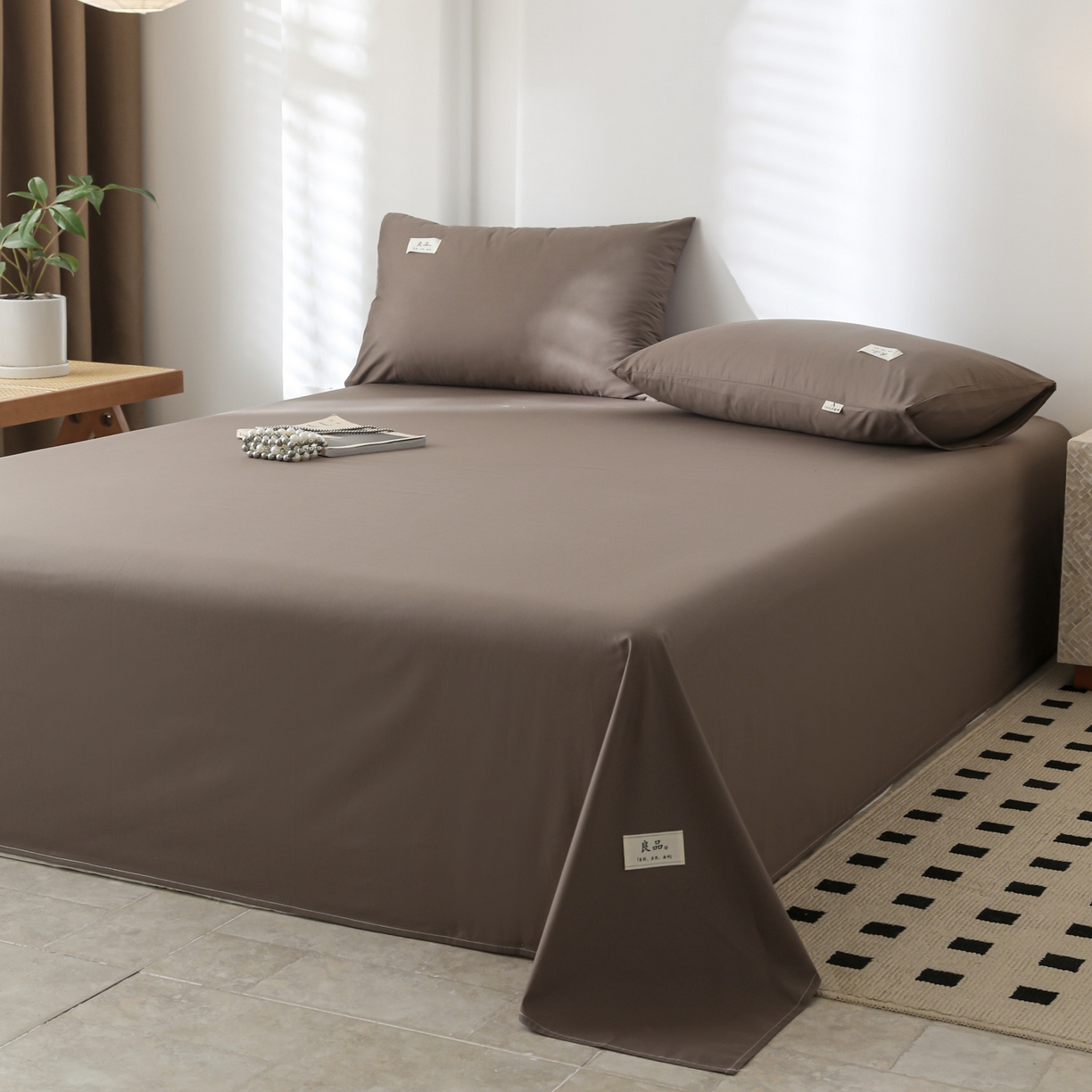 91家纺网 家纺一手货源 找家纺 眠博士 2025新款轻奢简约40s全棉纯棉纯色单床单 床单单件 40支床单-春泥