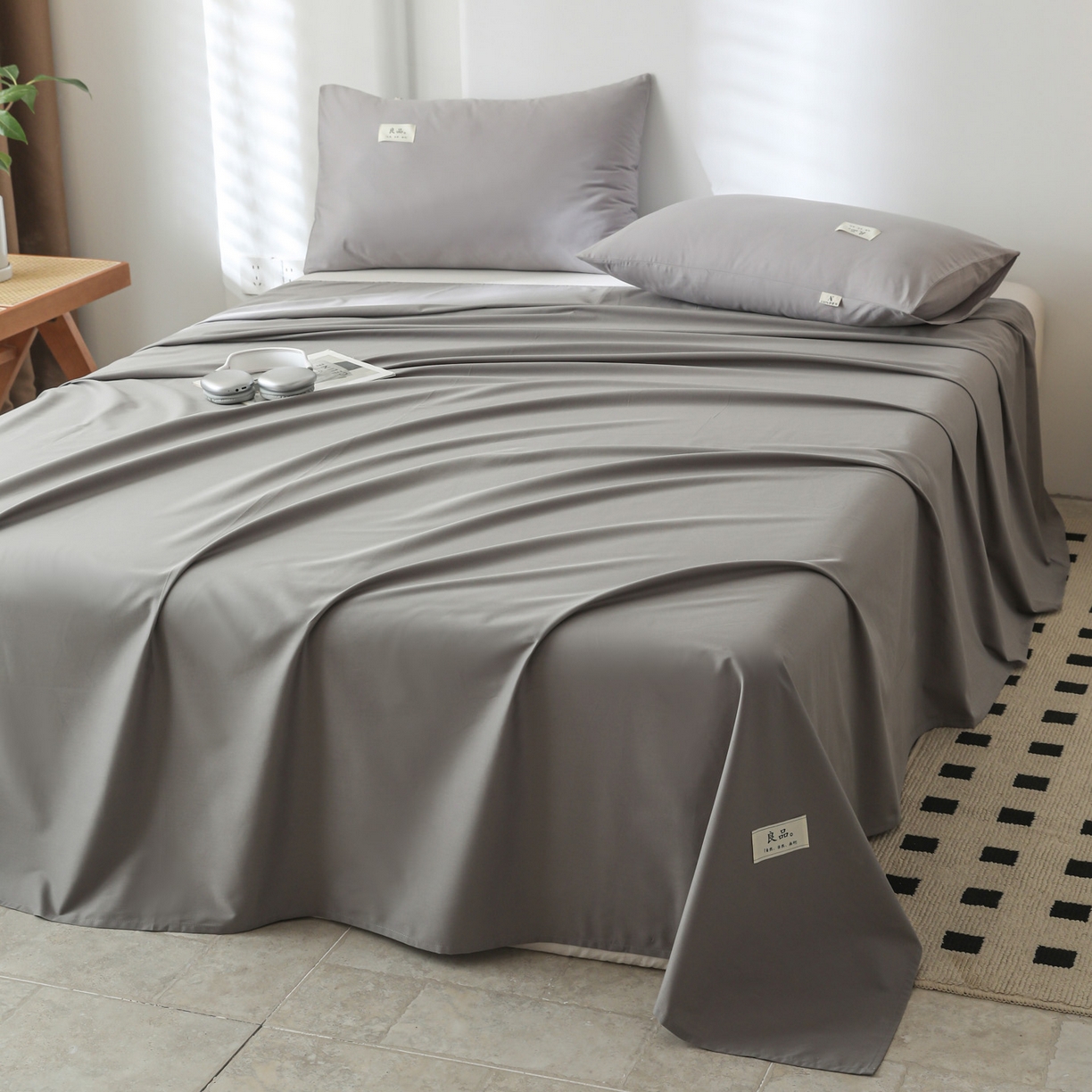 91家纺网 家纺一手货源 找家纺 眠博士 2025新款轻奢简约40s全棉纯棉纯色单床单 床单单件 40支床单-银灰色