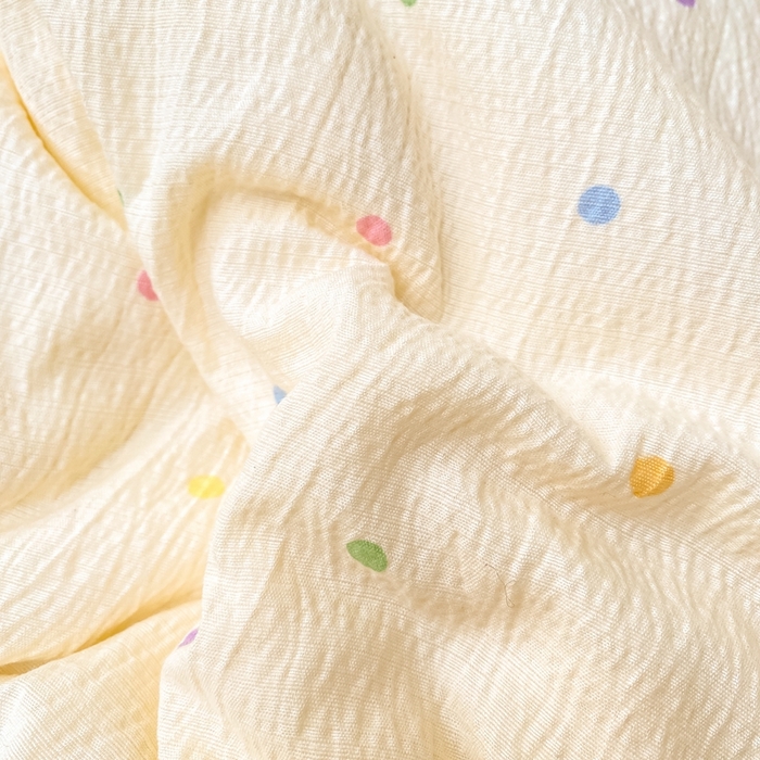 91家纺网 家纺一手货源 找家纺 仟网汇 2025新款云感皱皱纱双层纱棉花立体床垫 彩波点