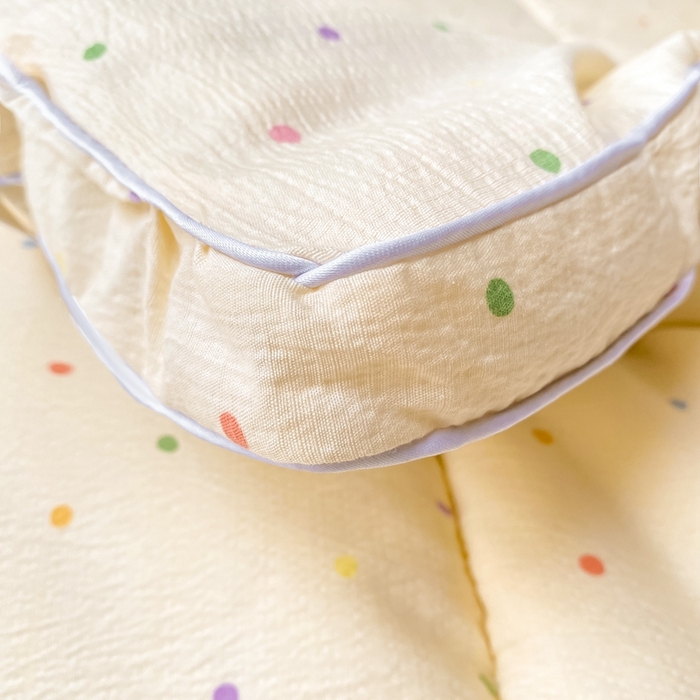 91家纺网 家纺一手货源 找家纺 仟网汇 2025新款云感皱皱纱双层纱棉花立体床垫 彩波点