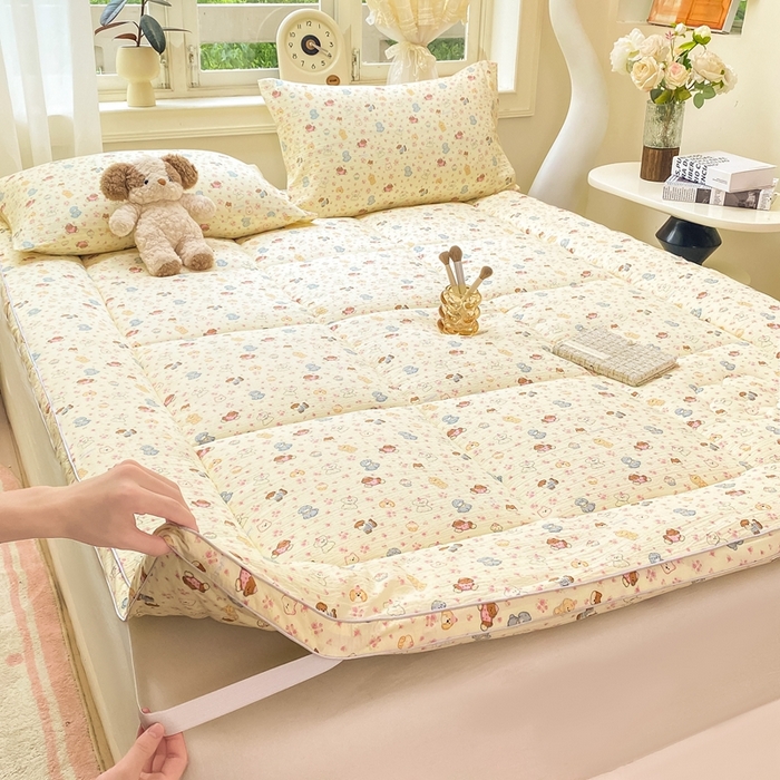 91家纺网 家纺一手货源 找家纺 仟网汇 2025新款云感皱皱纱双层纱棉花立体床垫 高西地