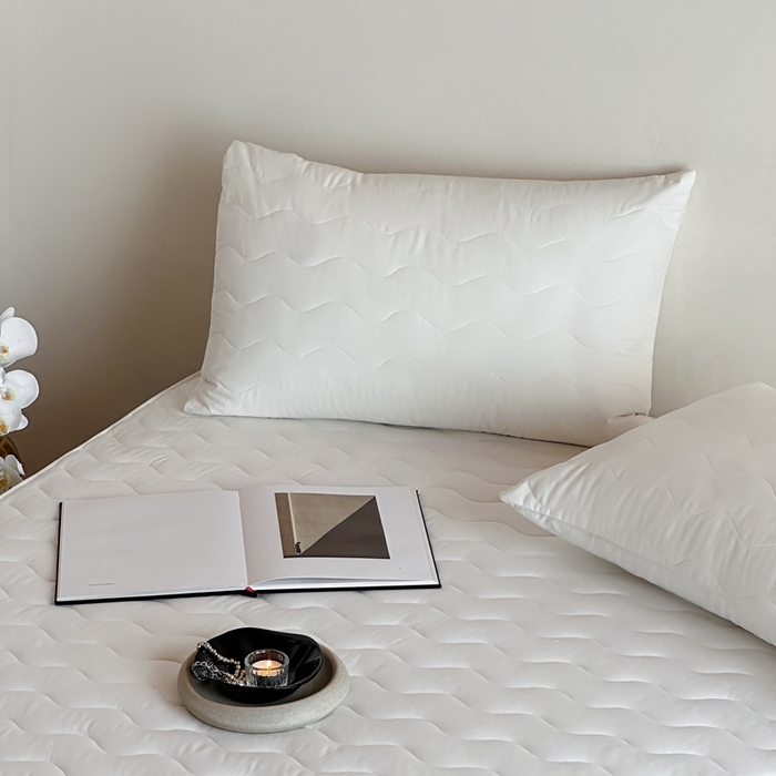 91家纺网 家纺一手货源 找家纺 三味舒屋 2025新款双面全棉软床垫-曼波 曼波白