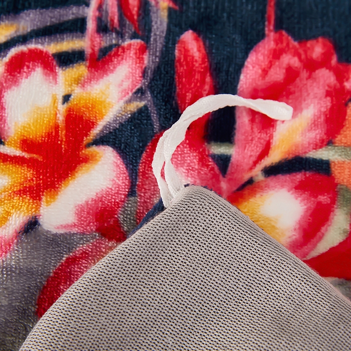 91家纺网 家纺一手货源 找家纺 栩裕 2025新款7斤重牛奶金貂绒印花牛奶绒四件套 火烈鸟