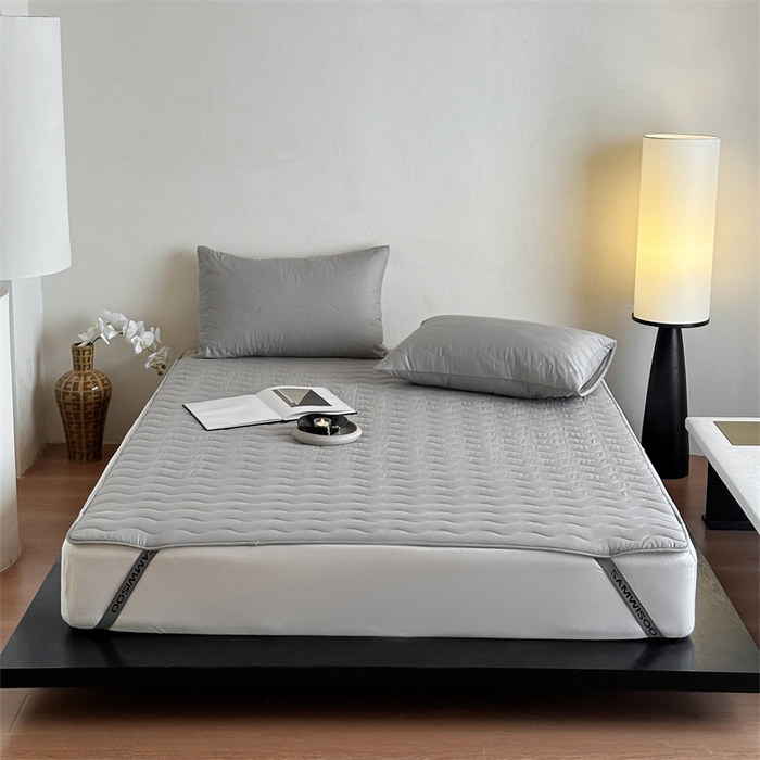 91家纺网 家纺一手货源 找家纺 三味舒屋 2025新款双面全棉软床垫-曼波 曼波灰