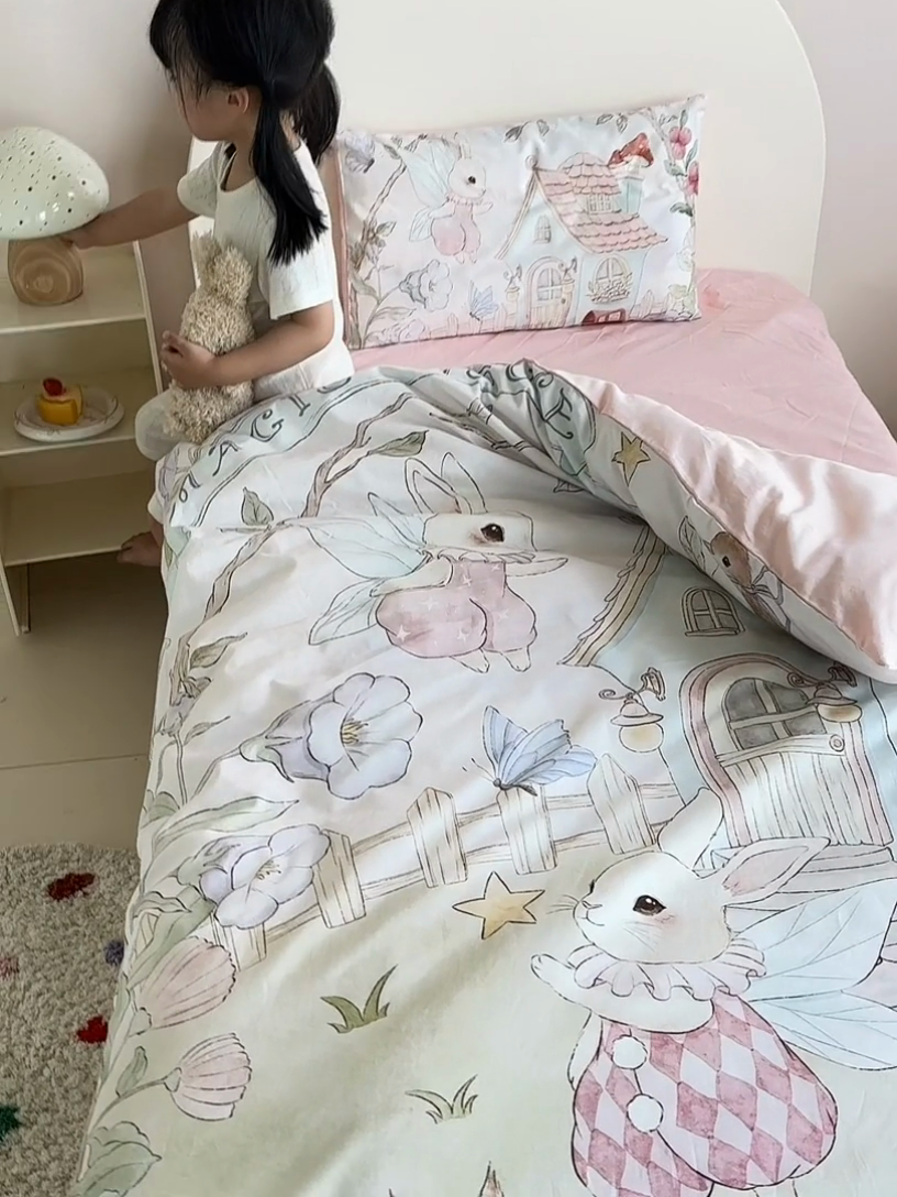 91家纺网 家纺一手货源 找家纺 （总）荷马之梦 2025新款梦境系列—全棉40s数码印花原创手绘大版定位儿童幼儿园套件