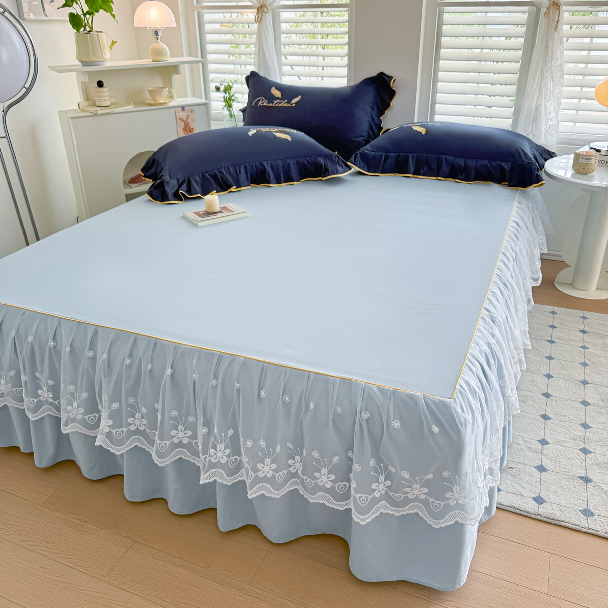 91家纺网 家纺一手货源 找家纺 柔享家（原芷澜家纺） 2025新款水洗棉磨毛系列四件套-恩格斯 藏蓝+天际蓝