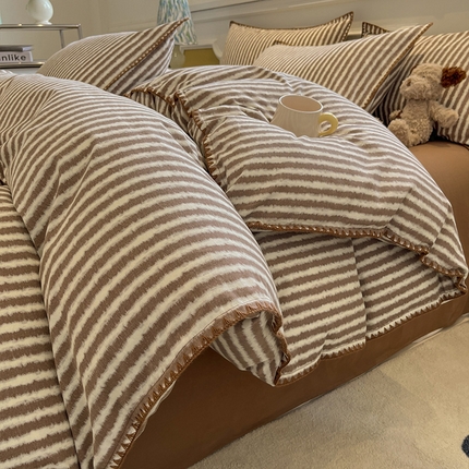 91家纺网 家纺一手货源 找家纺 （总）蓝邻家纺 2025秋冬新款加厚全棉磨毛贝壳边四件套系列