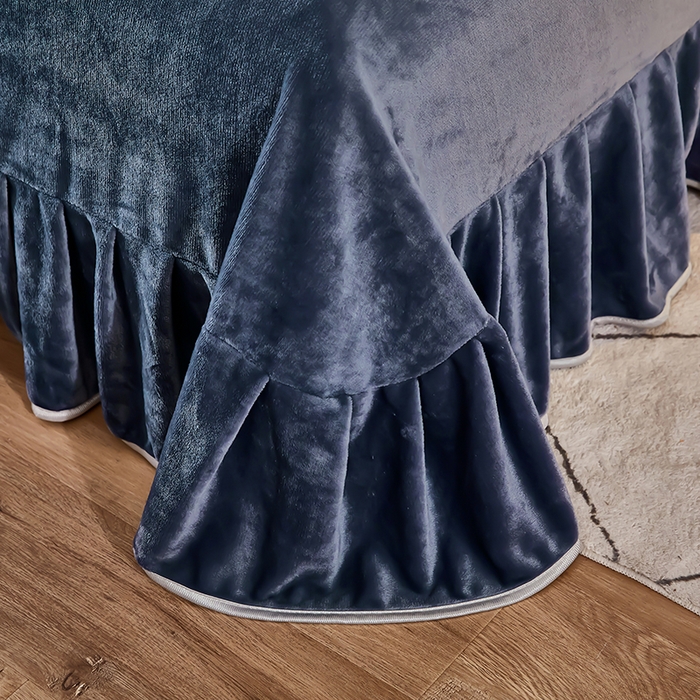 91家纺网 家纺一手货源 找家纺 栩裕 2025新款7斤重牛奶金貂绒印花牛奶绒四件套 童心粉