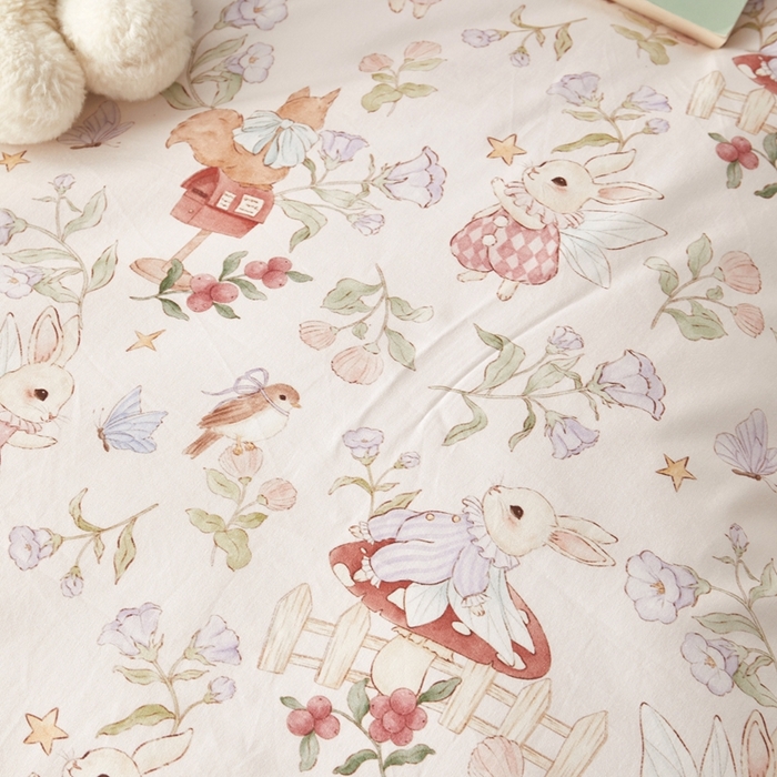 91家纺网 家纺一手货源 找家纺 荷马之梦 2025新款梦境系列—全棉40s数码印花原创手绘小版儿童幼儿园套件 精灵小兔