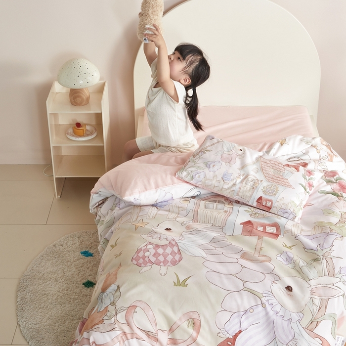 91家纺网 家纺一手货源 找家纺 （总）荷马之梦 2025新款梦境系列—全棉40s数码印花原创手绘大版定位儿童幼儿园套件