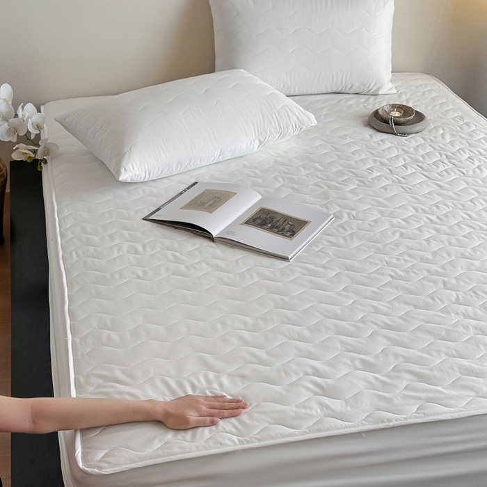 91家纺网 家纺一手货源 找家纺 （总）三味舒屋 2025新款防水全棉夹棉绗缝防水隔尿床笠-安缦