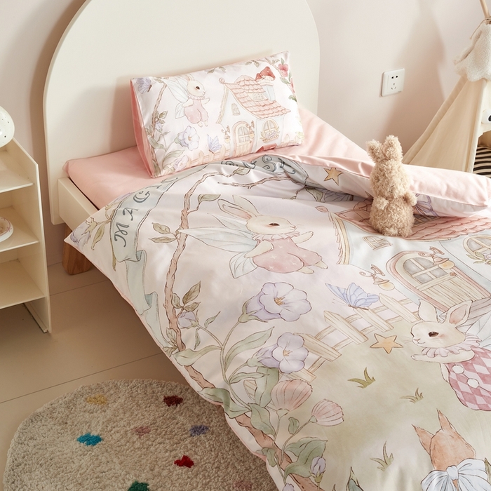 91家纺网 家纺一手货源 找家纺 （总）荷马之梦 2025新款梦境系列—全棉40s数码印花原创手绘大版定位儿童幼儿园套件