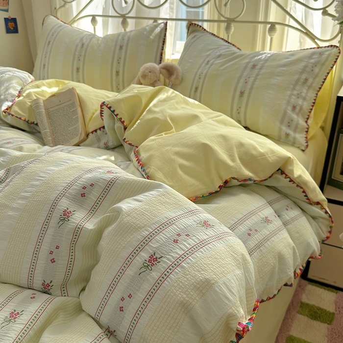 91家纺网 家纺一手货源 找家纺 田野 2025新款全棉水洗棉提花四件套 飘带