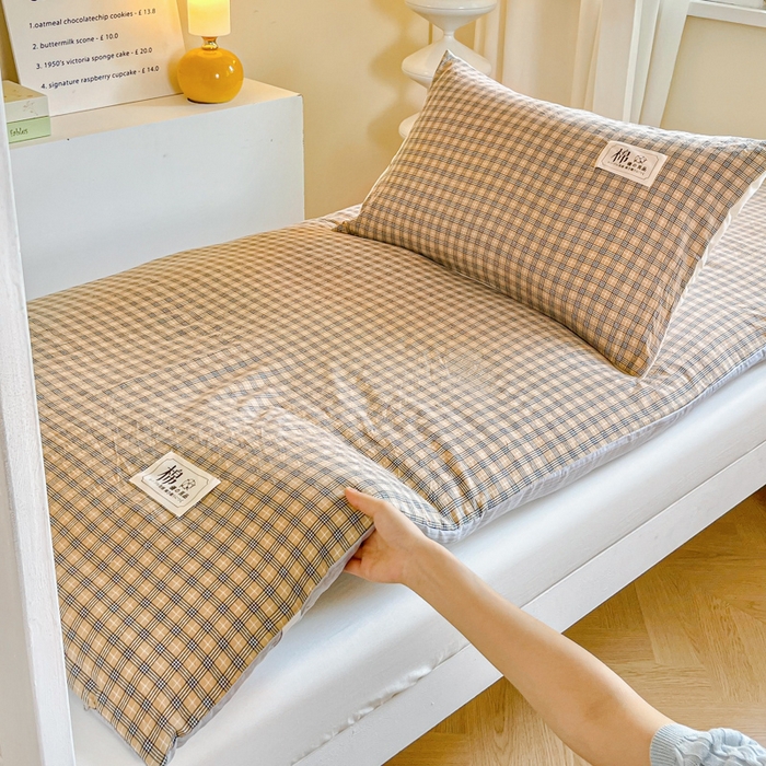 91家纺网 家纺一手货源 找家纺 缦卡琳家纺 2025新款水洗棉床褥子 巴宝莉咖