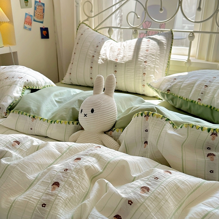 91家纺网 家纺一手货源 找家纺 田野 2025新款全棉水洗棉提花四件套 蘑菇