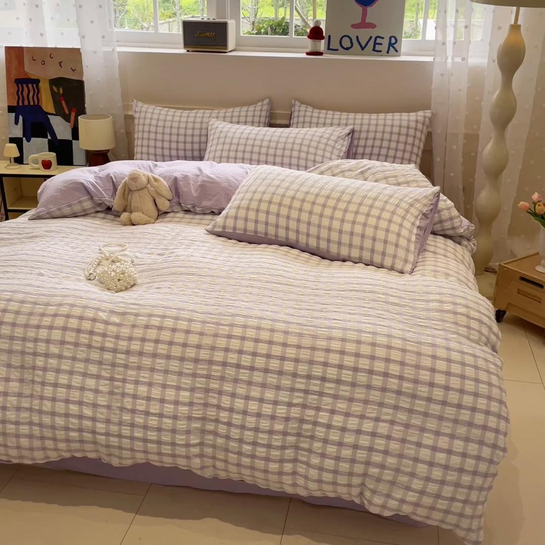 91家纺网 家纺一手货源 找家纺 凯洛奇 2025新款窗格纹泡泡纱阳离子四件套 窗格纹泡泡纱-梦幻紫（提供买家秀）