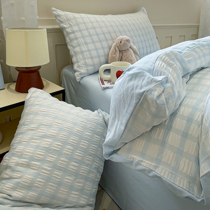 91家纺网 家纺一手货源 找家纺 凯洛奇 2025新款窗格纹泡泡纱阳离子四件套（提供买家秀） 窗格纹泡泡纱-天青蓝