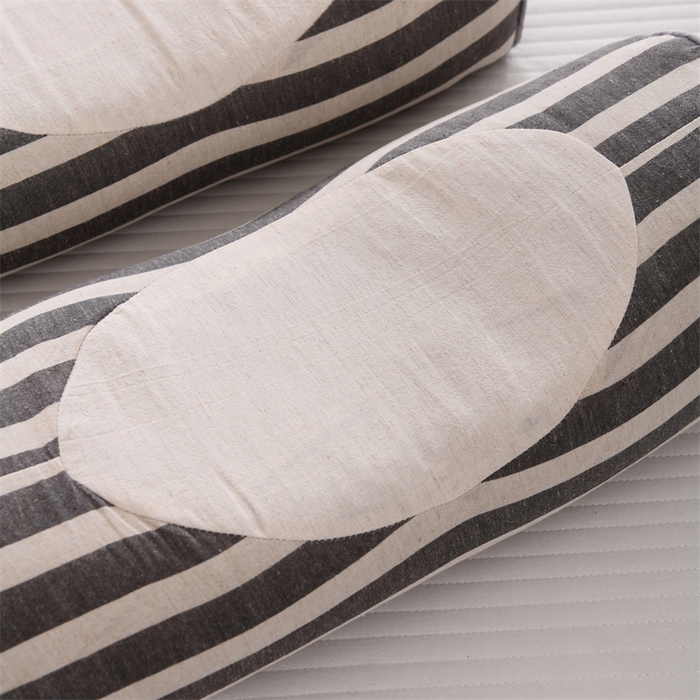 91家纺网 家纺一手货源 找家纺 织布人 2025新款荞麦枕棉麻韩式无印风元宝枕头全荞麦颈椎高枕硬枕芯 韩式无印风元宝枕-黑白条纹 48x20x8cm/只