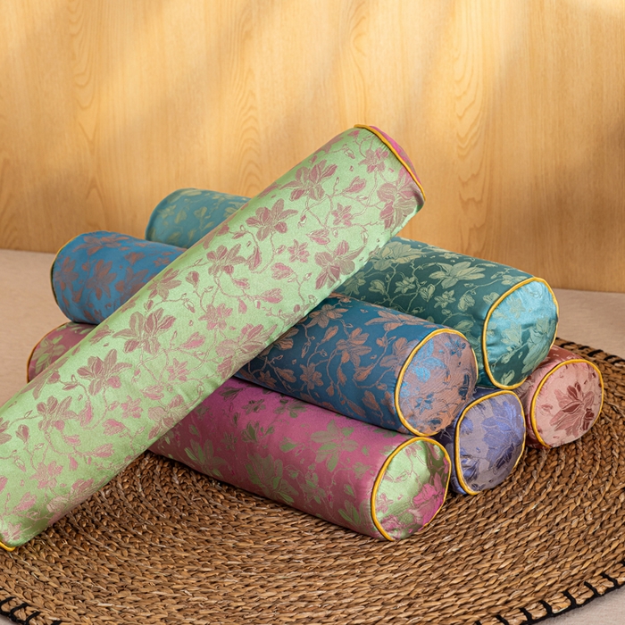 91家纺网 家纺一手货源 找家纺 织布人 2025新款荞麦枕丝绸贡缎圆柱糖果枕调养颈椎专用枕头硬枕芯 组合图仅供展示 50x12cm/只