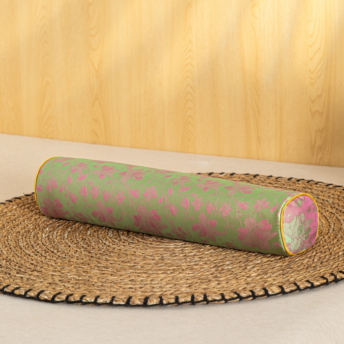 91家纺网 家纺一手货源 找家纺 织布人 2025新款荞麦枕丝绸贡缎圆柱糖果枕调养颈椎专用枕头硬枕芯 贡缎颈椎糖果枕-圆柱绿色 50x12cm/只