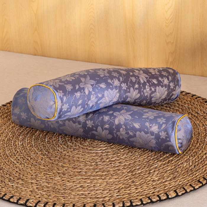 91家纺网 家纺一手货源 找家纺 织布人 2025新款荞麦枕丝绸贡缎圆柱糖果枕调养颈椎专用枕头硬枕芯 贡缎颈椎糖果枕-圆柱紫色 50x12cm/只