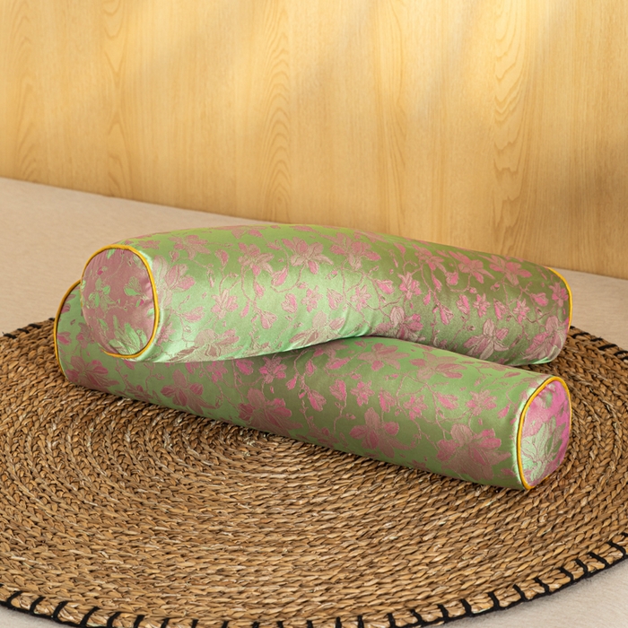 91家纺网 家纺一手货源 找家纺 织布人 2025新款荞麦枕丝绸贡缎圆柱糖果枕调养颈椎专用枕头硬枕芯 贡缎颈椎糖果枕-圆柱绿色 50x12cm/只