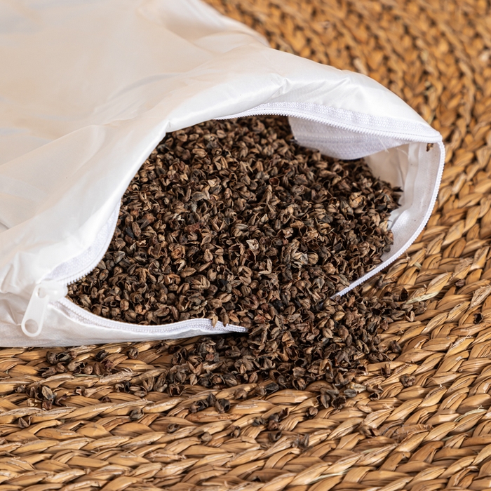 91家纺网 家纺一手货源 找家纺 织布人 2025新款荞麦枕丝绸贡缎圆柱糖果枕调养颈椎专用枕头硬枕芯 贡缎颈椎糖果枕-圆柱天空蓝 50x12cm/只