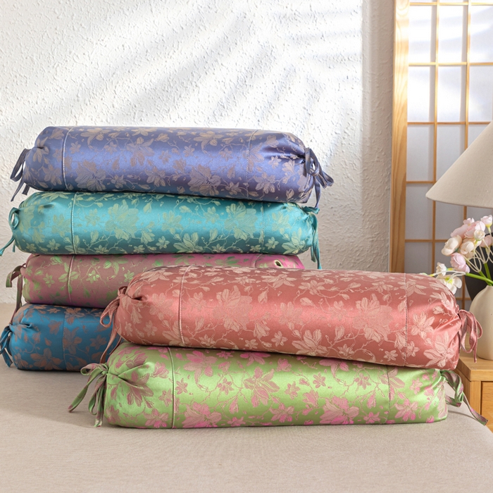 91家纺网 家纺一手货源 找家纺 （总）织布人 2025新款荞麦枕贡缎提花可调节高度糖果枕头颈椎专用枕腰靠枕芯