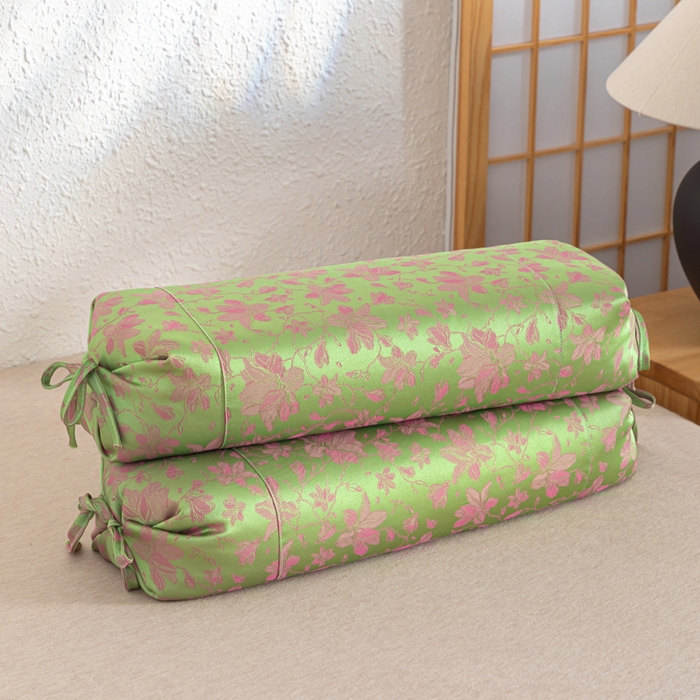 91家纺网 家纺一手货源 找家纺 织布人 2025新款荞麦枕贡缎提花可调节高度糖果枕头颈椎专用枕腰靠枕芯 贡缎提花可调节糖果枕-绿色 56x28cm/只