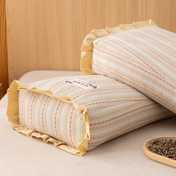 91家纺网 家纺一手货源 找家纺 织布人 2025新款荞麦枕全棉条纹花边护颈全荞麦壳枕头成人家用助眠硬枕芯 全棉条纹花边护颈枕-浅黄 50x20cm/只