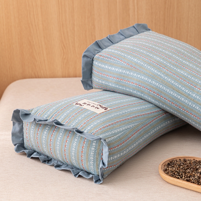 91家纺网 家纺一手货源 找家纺 织布人 2025新款荞麦枕全棉条纹花边护颈全荞麦壳枕头成人家用助眠硬枕芯 全棉条纹花边护颈枕-蓝灰 50x20cm/只