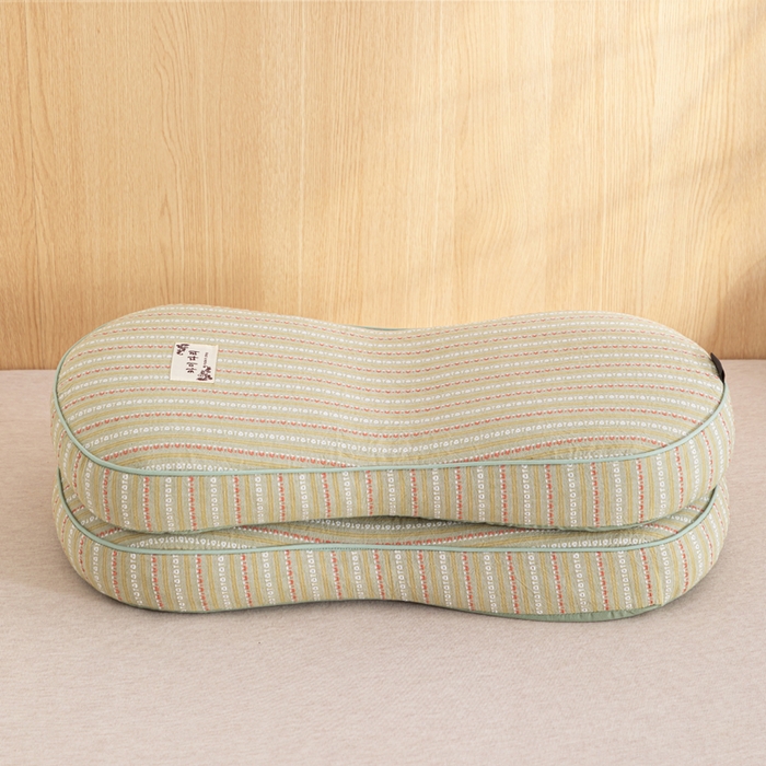 91家纺网 家纺一手货源 找家纺 织布人 2025新款荞麦枕全棉条纹面包立体荞麦护颈椎助眠枕头牵引硬枕芯 全棉条纹面包荞麦枕-绿色 52x32cm/只