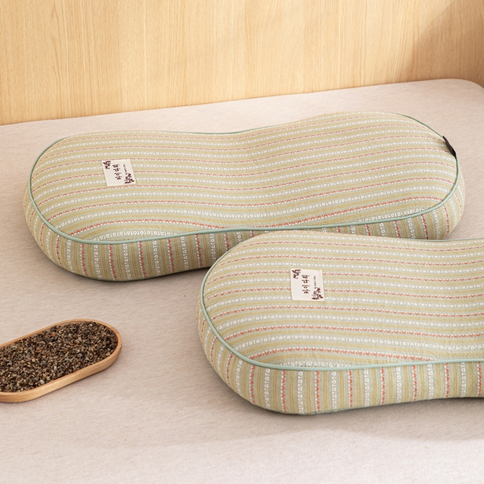 91家纺网 家纺一手货源 找家纺 织布人 2025新款荞麦枕全棉条纹面包立体荞麦护颈椎助眠枕头牵引硬枕芯 全棉条纹面包荞麦枕-绿色 52x32cm/只