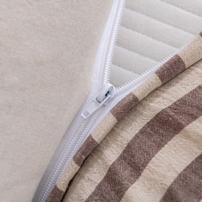 91家纺网 家纺一手货源 找家纺 织布人 2025新款荞麦枕棉麻韩式无印风元宝枕头全荞麦颈椎高枕硬枕芯 日式三角组合枕-咖白条纹 组合枕-方枕：48x28cm/只 三角枕：48x16cm/只