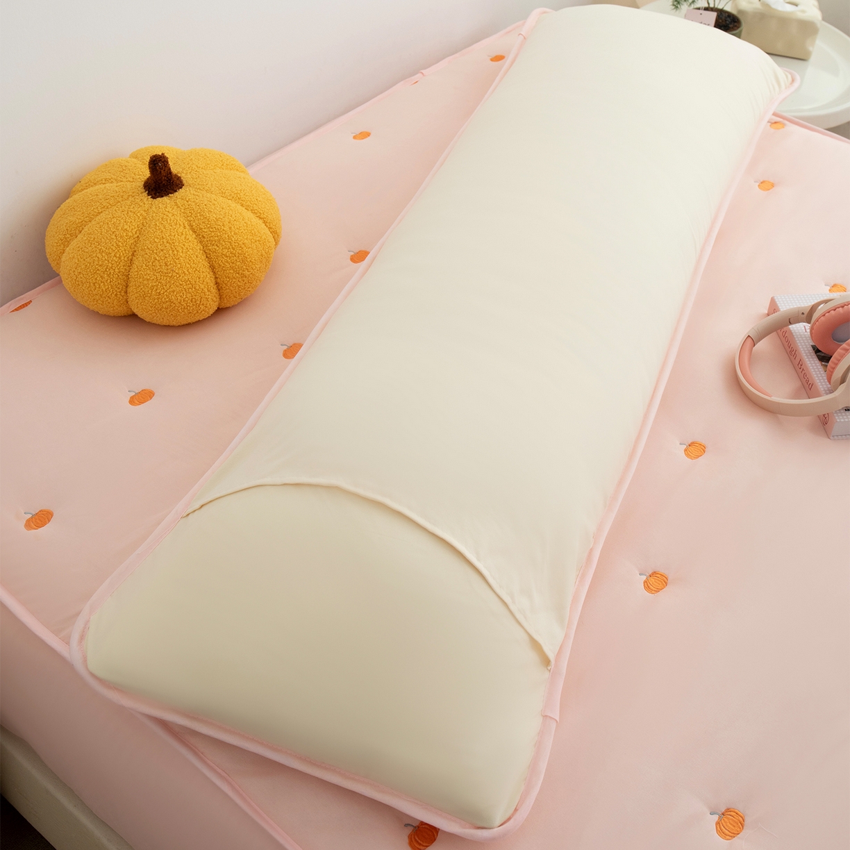 91家纺网 家纺一手货源 找家纺 （总）乐居家纺 2025新款A类夹棉绣花双人枕套-南瓜